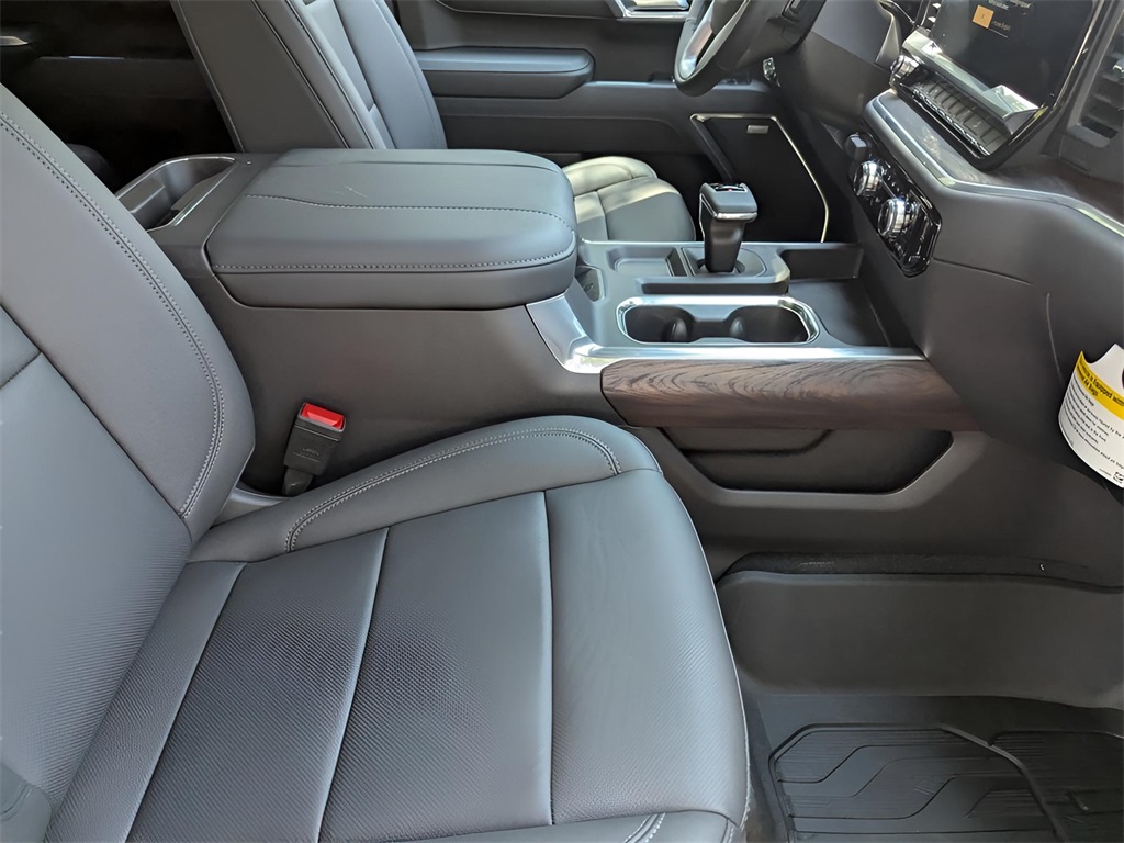 New Car 2025 Gmc Sierra 1500  Slt For Sale Under $60,000 In Austin, Texas