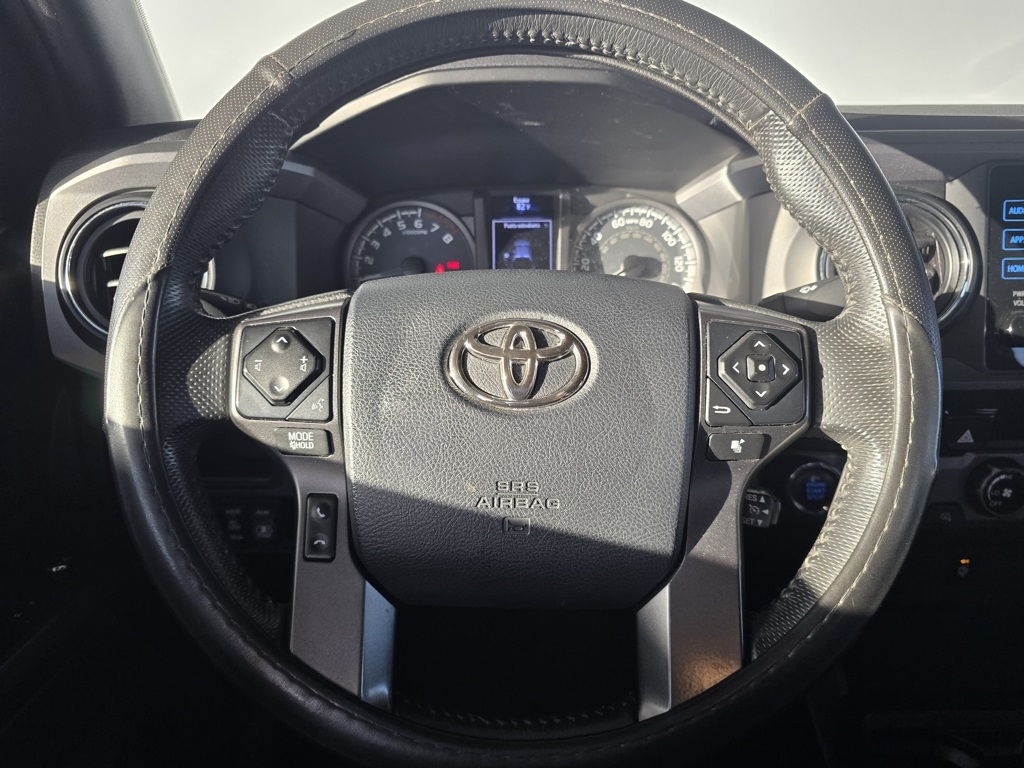 Thumbnail: 2017 Toyota Tacoma - 17