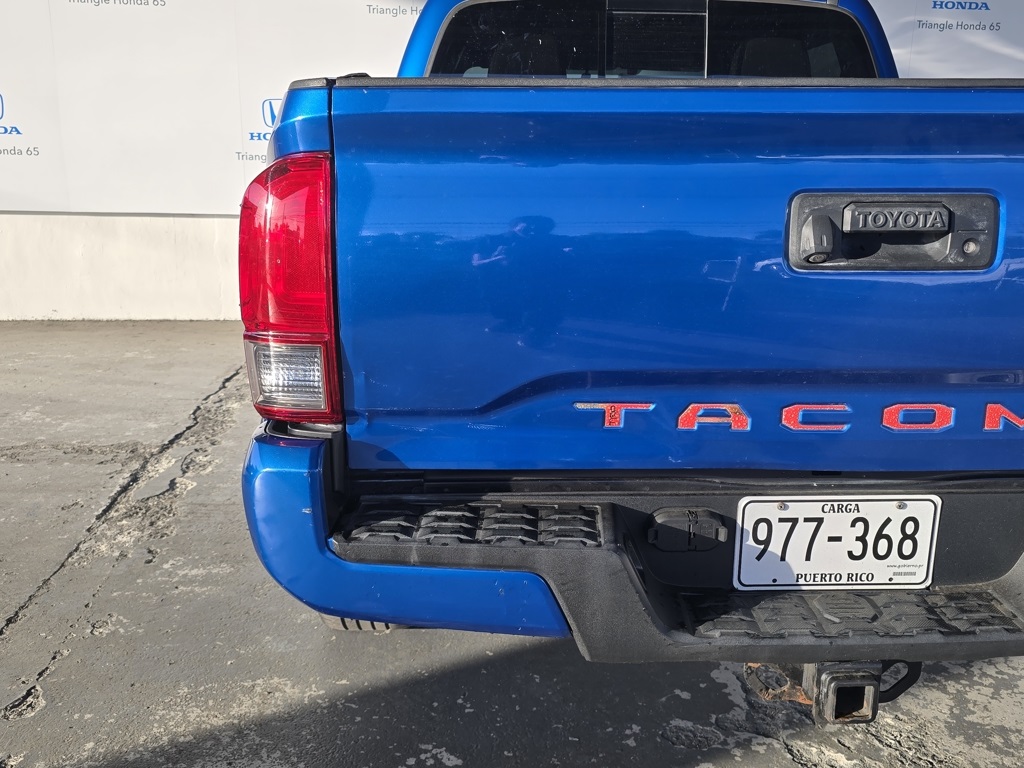 Thumbnail: 2017 Toyota Tacoma - 27