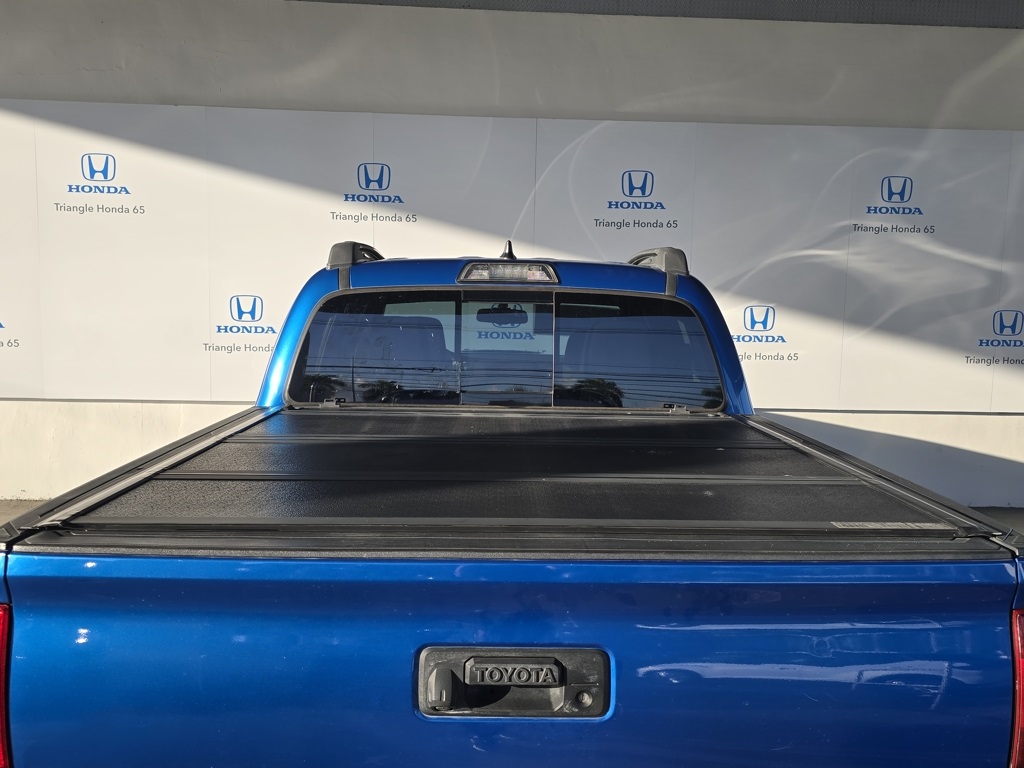 Thumbnail: 2017 Toyota Tacoma - 31