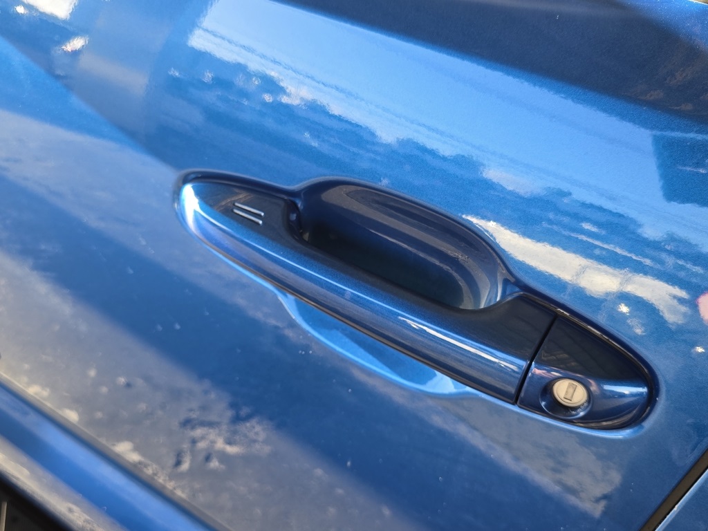 Thumbnail: 2017 Toyota Tacoma - 32