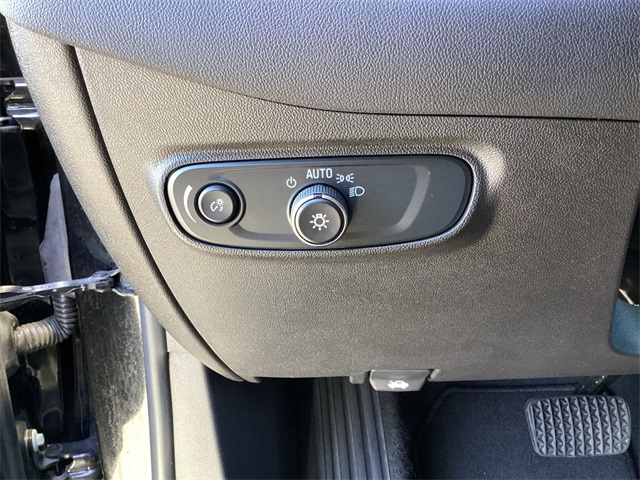 Used Car 2024 Chevrolet Equinox  Lt For Sale Under $25,000 In San Antonio, Texas