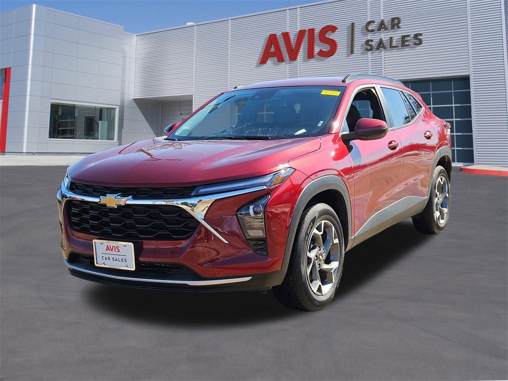 2025 Chevrolet Trax LT FWD
