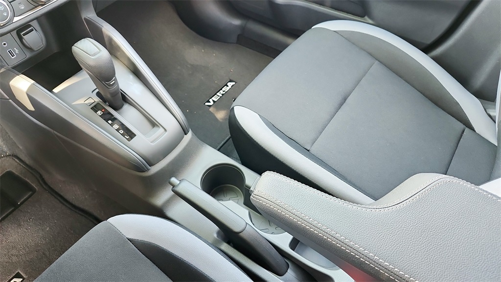 2025 Nissan Versa