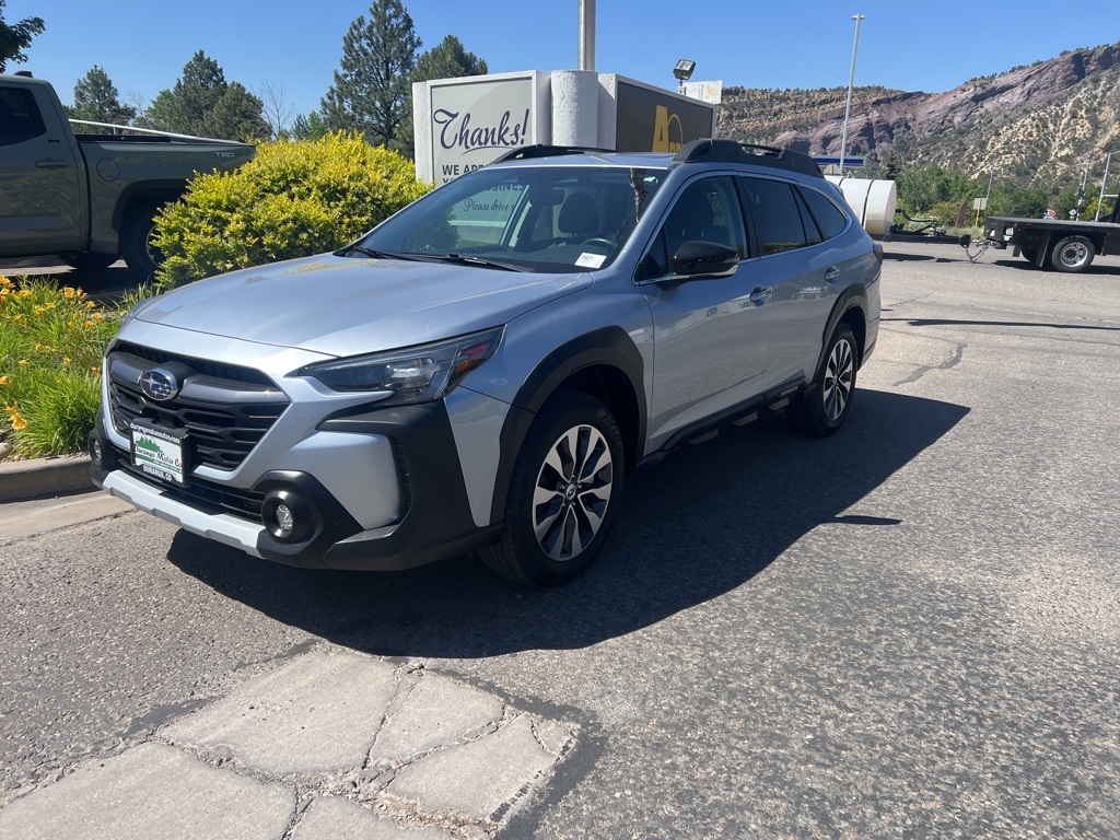 2024 Subaru Outback Limited photo 3