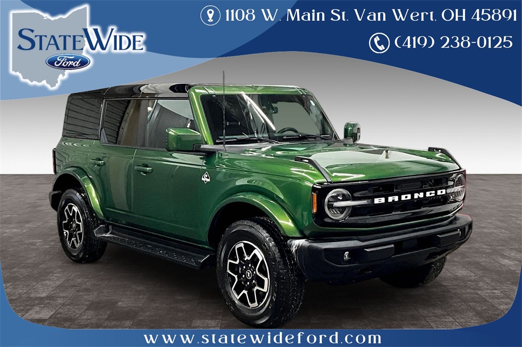 2025 Ford Bronco Outer Banks 4-Door 4WD