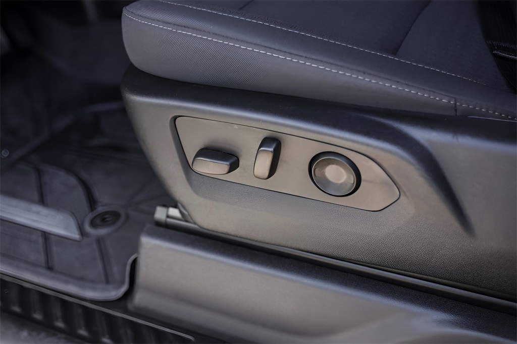 Used Car 2024 Chevrolet Silverado 2500hd  Custom For Sale Under $50,000 In Austin, Texas