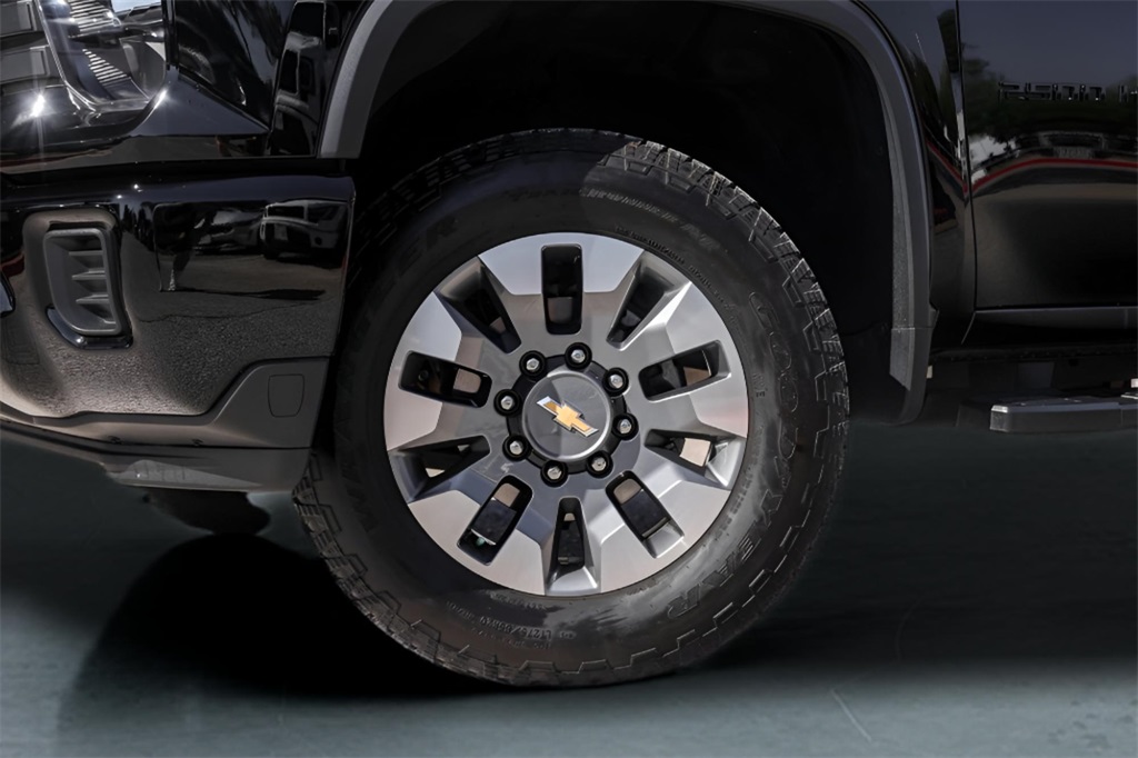 Used Car 2024 Chevrolet Silverado 2500hd  Custom For Sale Under $50,000 In Austin, Texas