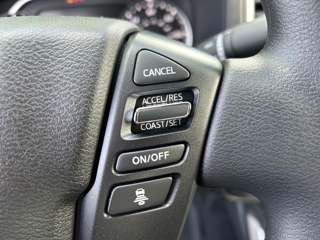 2024 Nissan Frontier SV photo 15