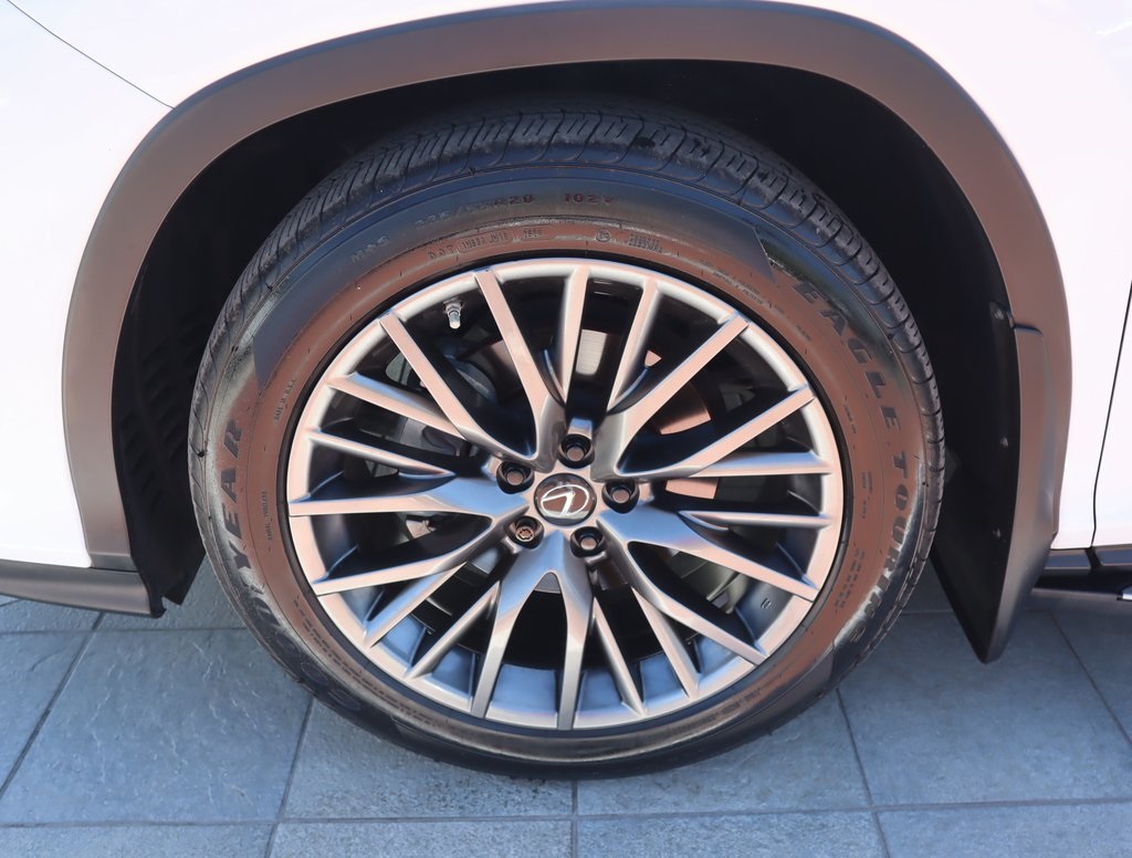 Thumbnail: 2020 Lexus RX - 10
