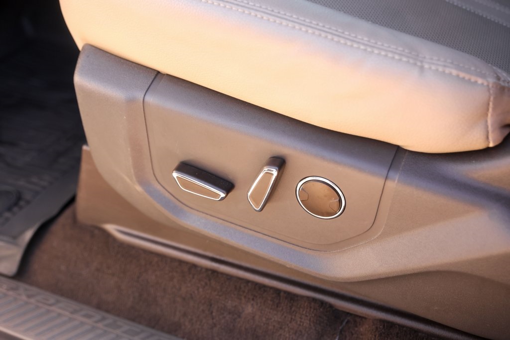 Used Car 2021 Ford Expedition Max  Limited For Sale Under $50,000 In Austin, Texas