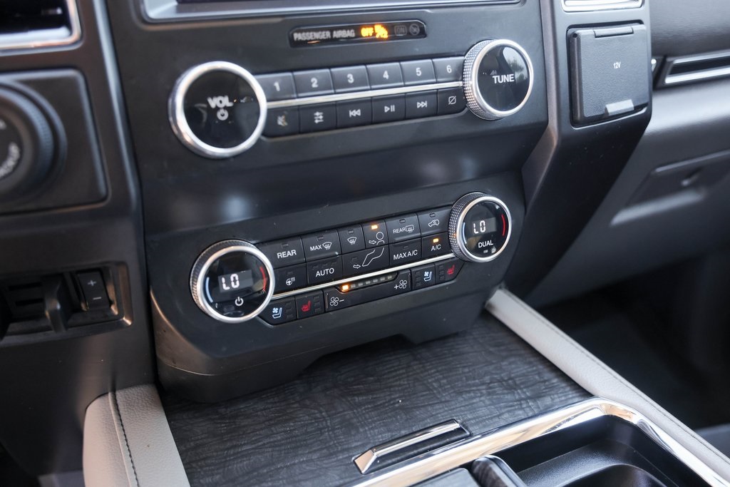 Used Car 2021 Ford Expedition Max  Limited For Sale Under $50,000 In Austin, Texas