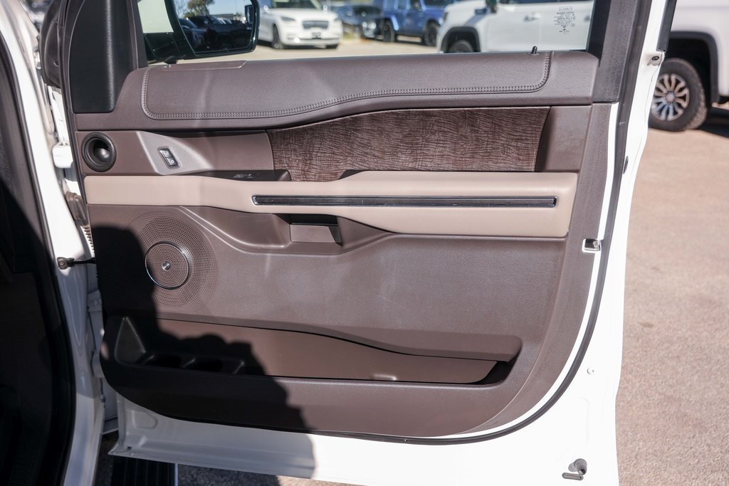 Used Car 2021 Ford Expedition Max  Limited For Sale Under $50,000 In Austin, Texas