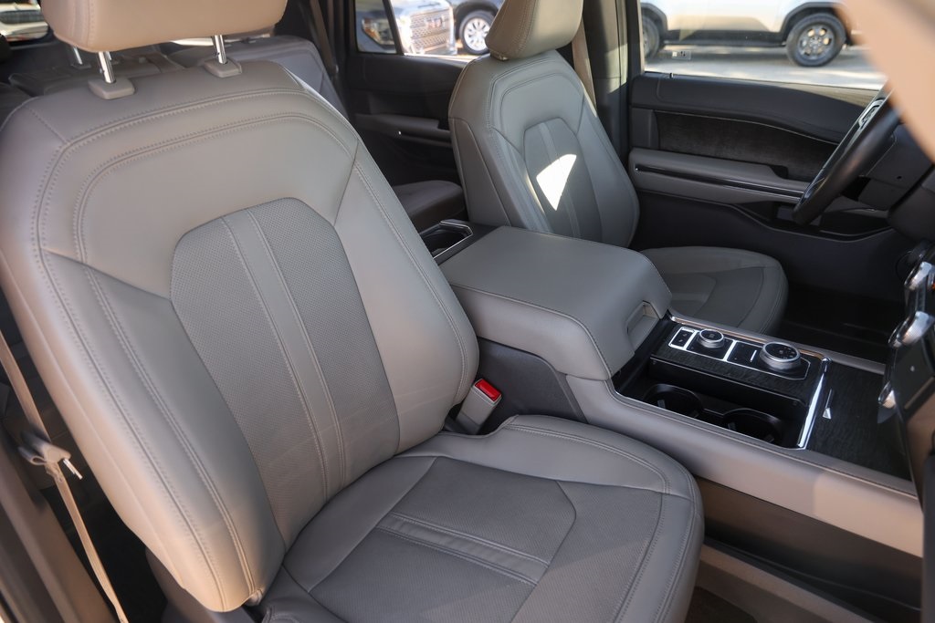 Used Car 2021 Ford Expedition Max  Limited For Sale Under $50,000 In Austin, Texas