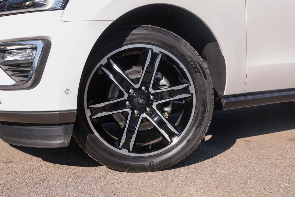 Used Car 2021 Ford Expedition Max  Limited For Sale Under $50,000 In Austin, Texas