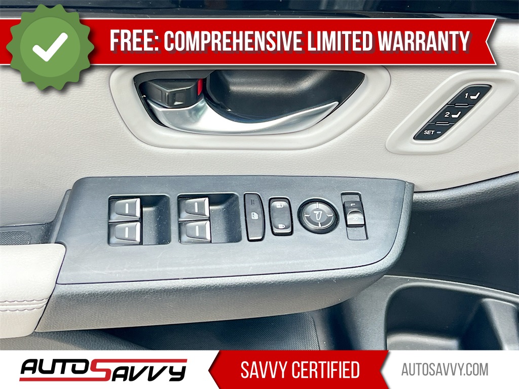 2025 Honda Pilot EX-L Silver at Classic Honda Galveston