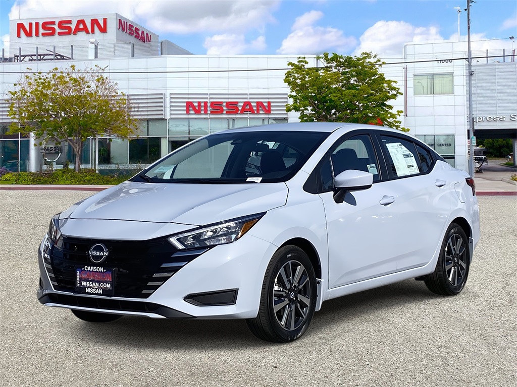 2025 Nissan Versa 1.6 SV