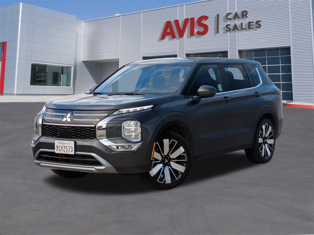 2025 Mitsubishi Outlander SE FWD