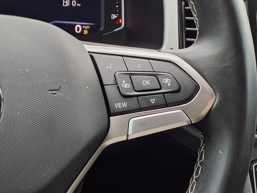 2022 Volkswagen Atlas 3.6L V6 SE w/Technology Silver at Victoria Chrysler Dodge Jeep Ram