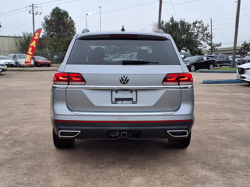 2022 Volkswagen Atlas 3.6L V6 SE w/Technology Silver at Victoria Chrysler Dodge Jeep Ram