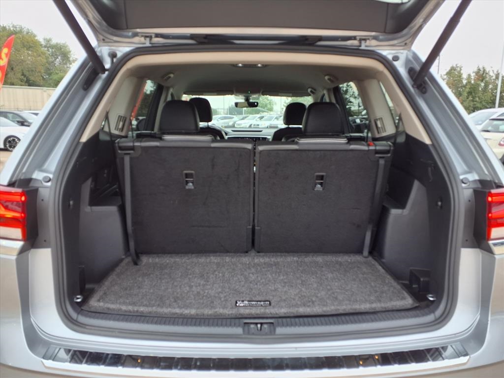 2022 Volkswagen Atlas 3.6L V6 SE w/Technology Silver at Victoria Chrysler Dodge Jeep Ram