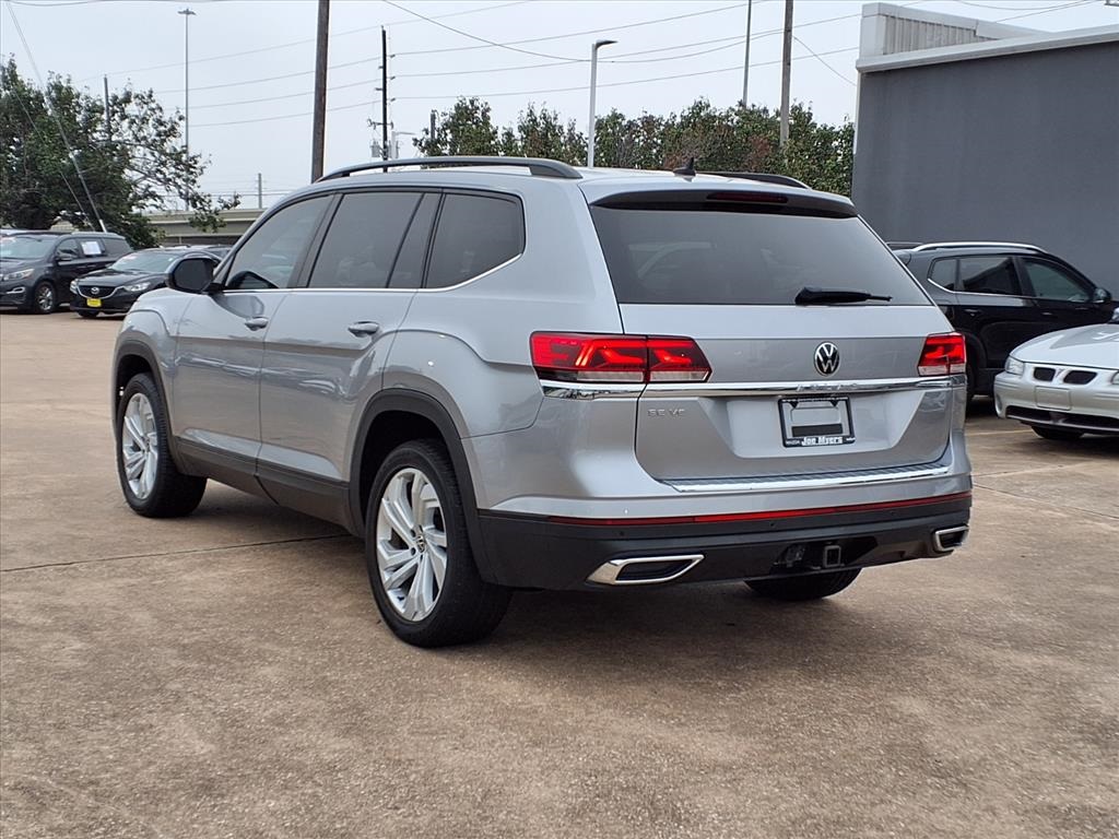 2022 Volkswagen Atlas 3.6L V6 SE w/Technology Silver at Victoria Chrysler Dodge Jeep Ram