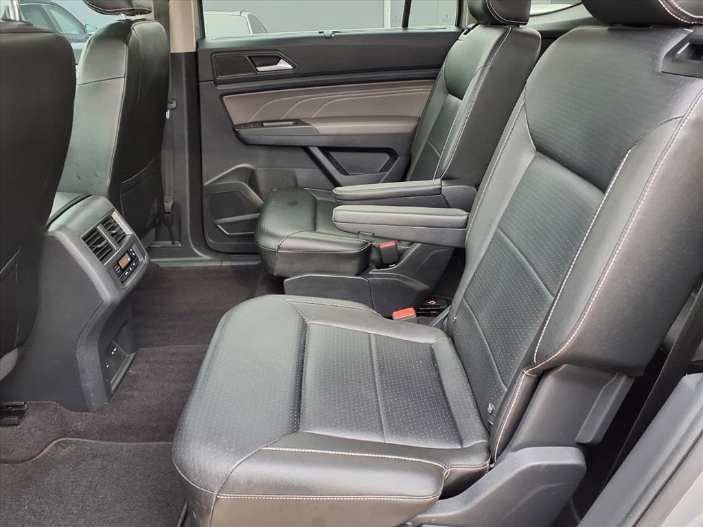 2022 Volkswagen Atlas 3.6L V6 SE w/Technology Silver at Victoria Chrysler Dodge Jeep Ram