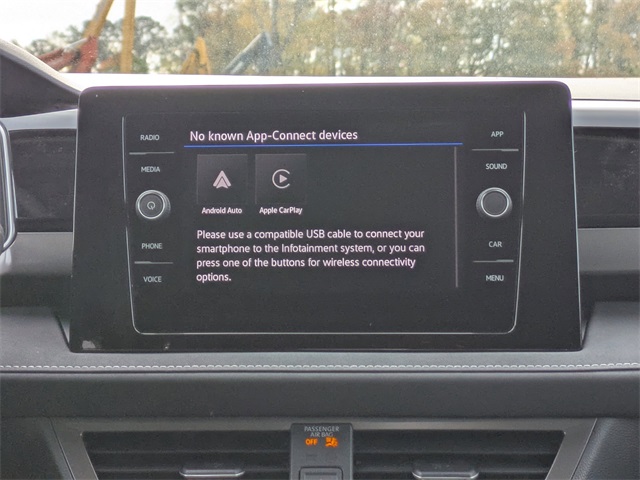 2026 Volkswagen Taos 1.5T SE Black Gray at Stokes Volkswagen