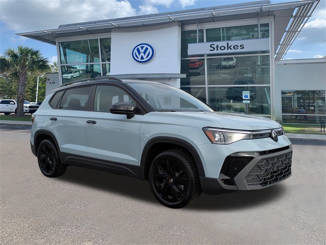 2026 Volkswagen Taos 1.5T SE Black Gray at Stokes Volkswagen