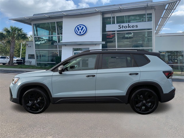 2026 Volkswagen Taos 1.5T SE Black Gray at Stokes Volkswagen