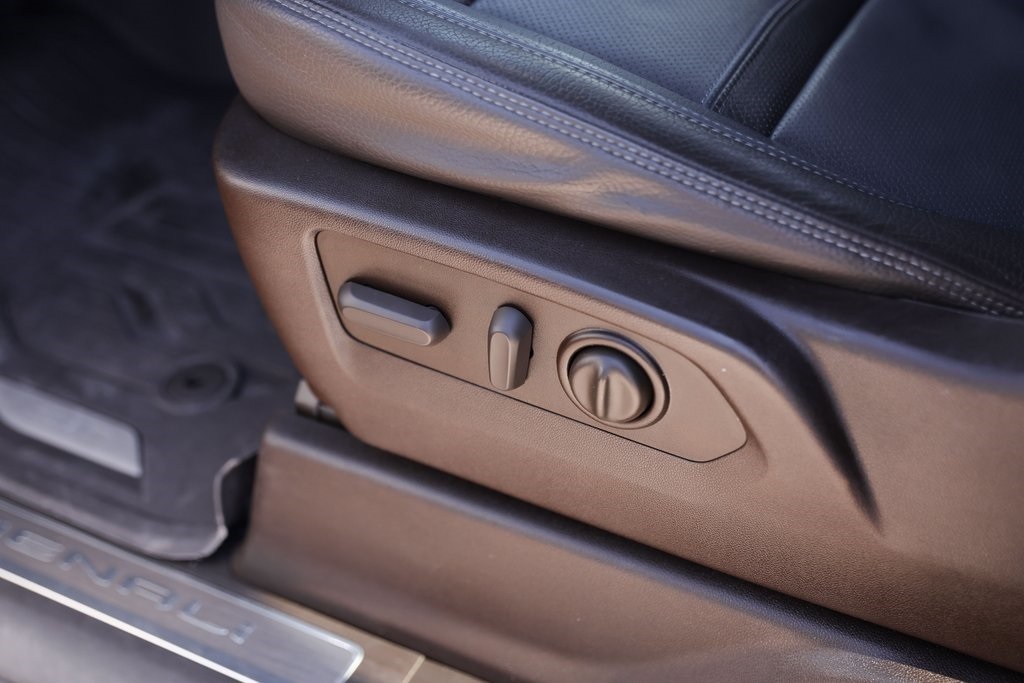 Used Car 2021 Gmc Sierra 2500hd  Denali For Sale Under $60,000 In Austin, Texas