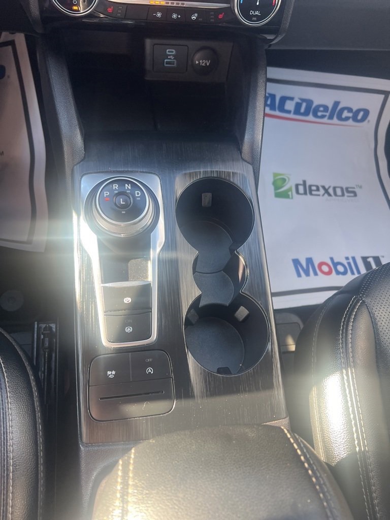 Used Car 2022 Ford Escape  Sel For Sale Under $25,000 In Floresville, Texas