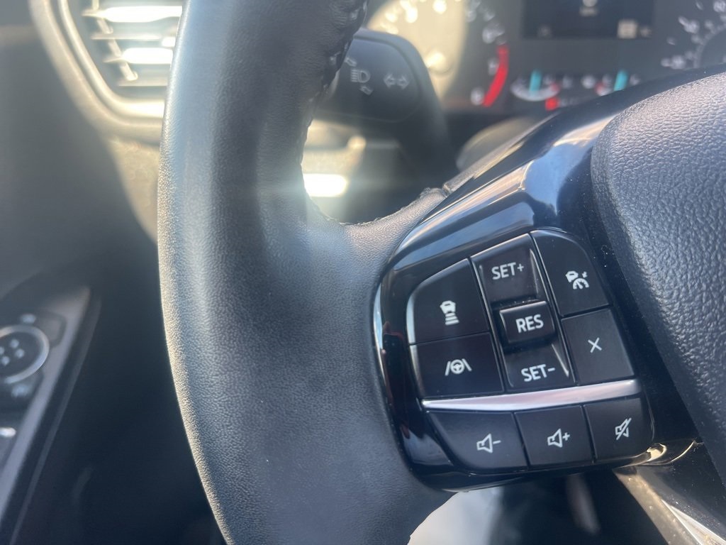 Used Car 2022 Ford Escape  Sel For Sale Under $25,000 In Floresville, Texas