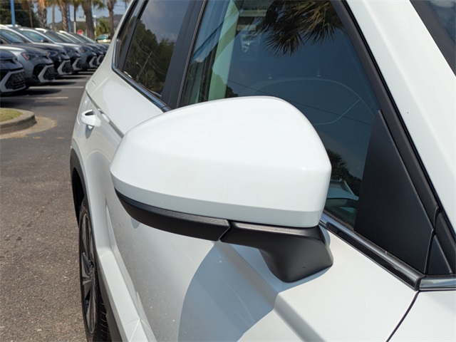 2025 Volkswagen Taos 1.5T SE White at Stokes Volkswagen