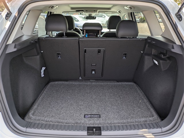 2025 Volkswagen Taos 1.5T SE White at Stokes Volkswagen