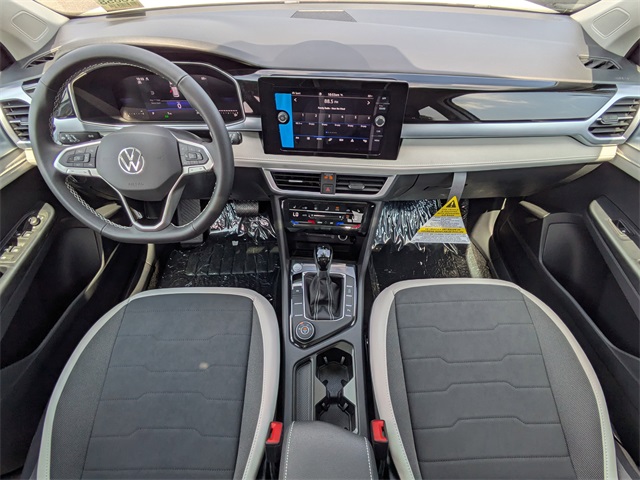2025 Volkswagen Taos 1.5T SE White at Stokes Volkswagen