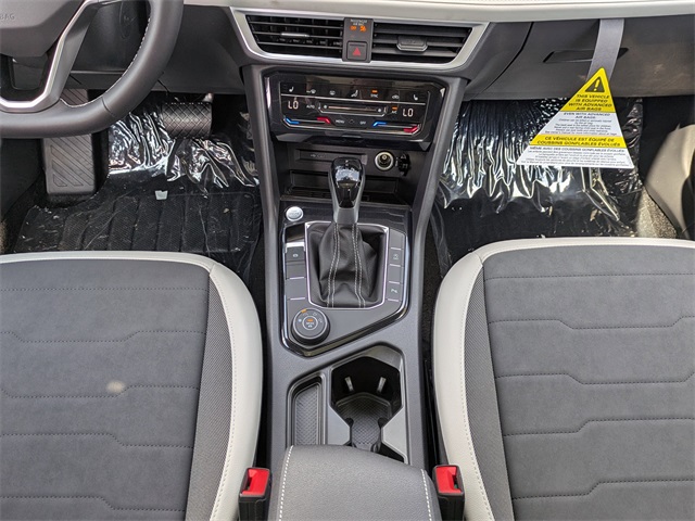 2025 Volkswagen Taos 1.5T SE White at Stokes Volkswagen