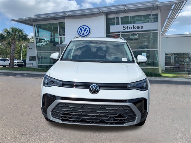 2025 Volkswagen Taos 1.5T SE White at Stokes Volkswagen
