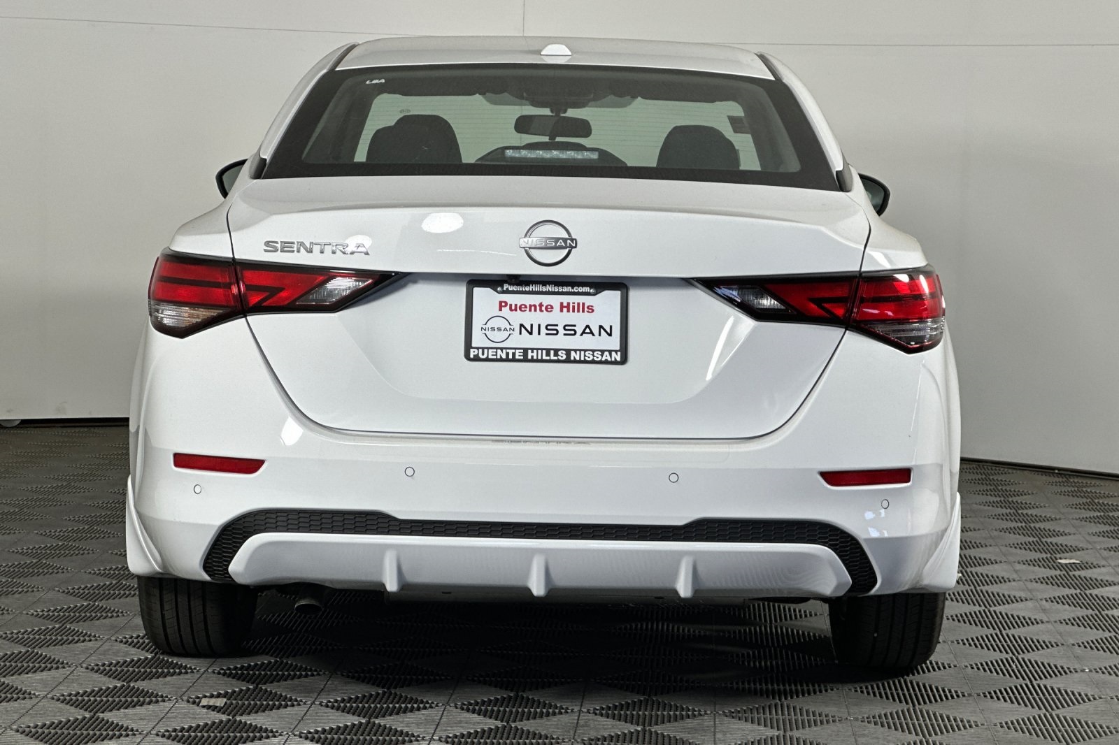 2025 Nissan Sentra SV photo 4