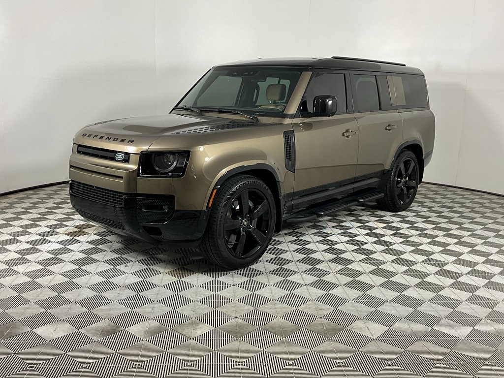 2025 Land Rover Defender 130 P400 X-Dynamic SE AWD