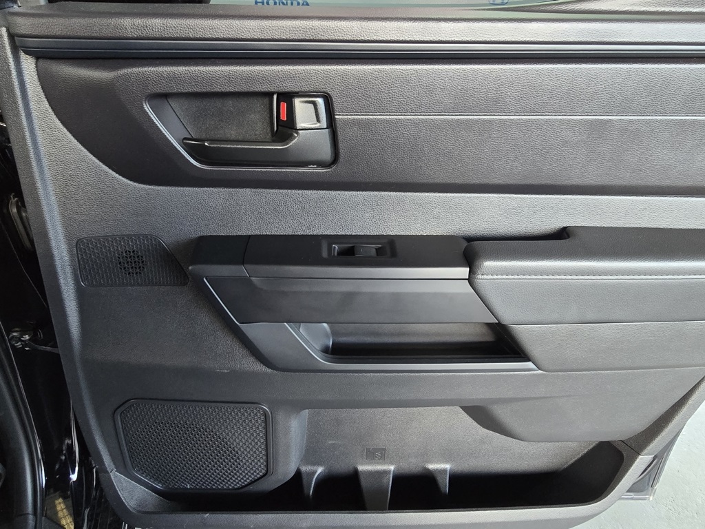 Thumbnail: 2025 Toyota Tundra - 20