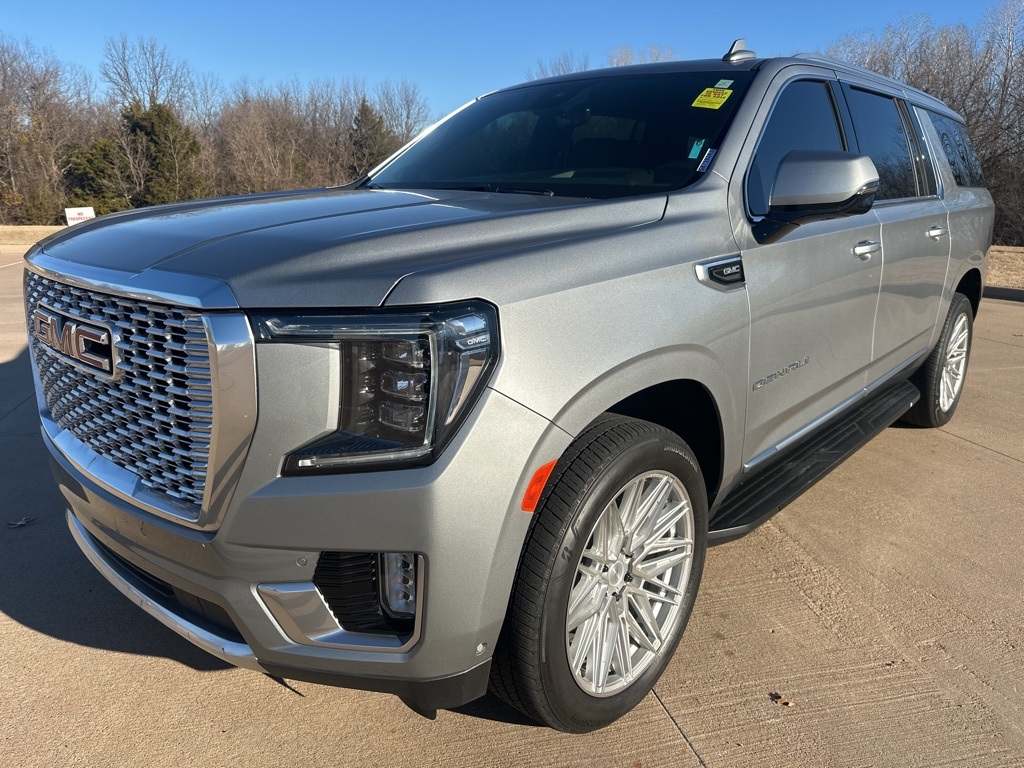 2024 GMC Yukon XL Denali 4WD