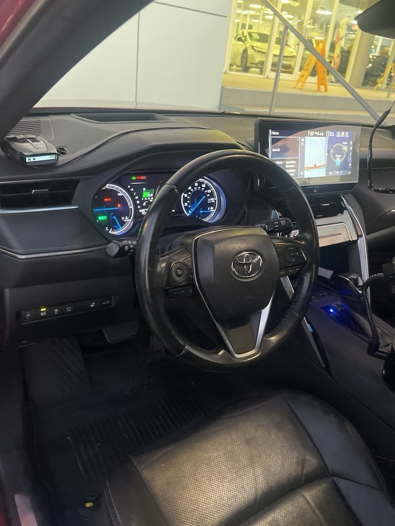 Thumbnail: 2021 Toyota Venza - 11