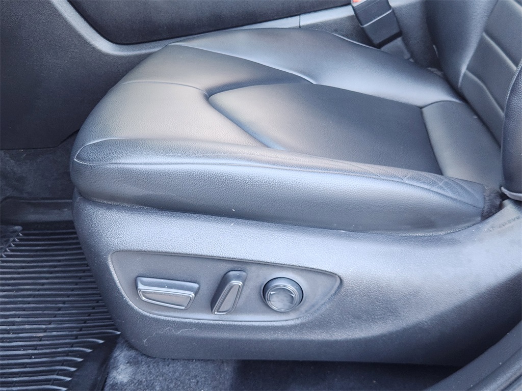 2022 Toyota Highlander XLE Silver at DeMontrond Mazda