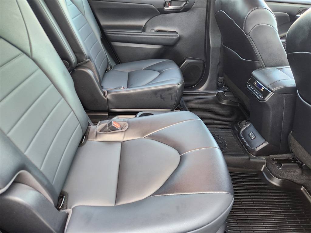 2022 Toyota Highlander XLE Silver at DeMontrond Mazda