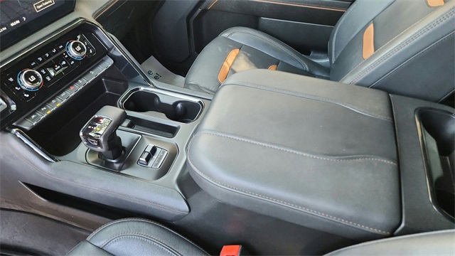 2023 GMC Sierra 1500 - Image 14