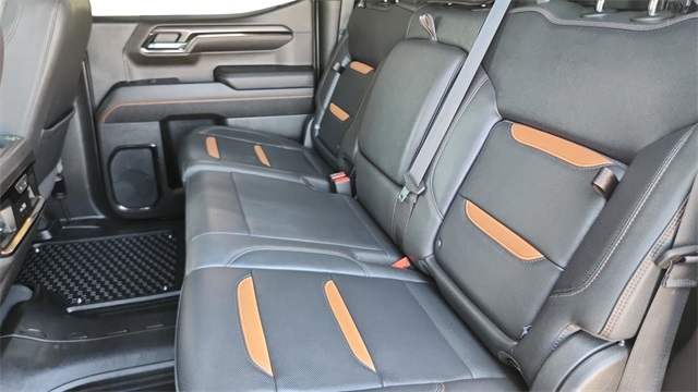2023 GMC Sierra 1500 - Image 24