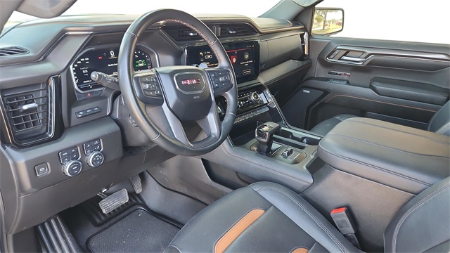 2023 GMC Sierra 1500 - Image 9