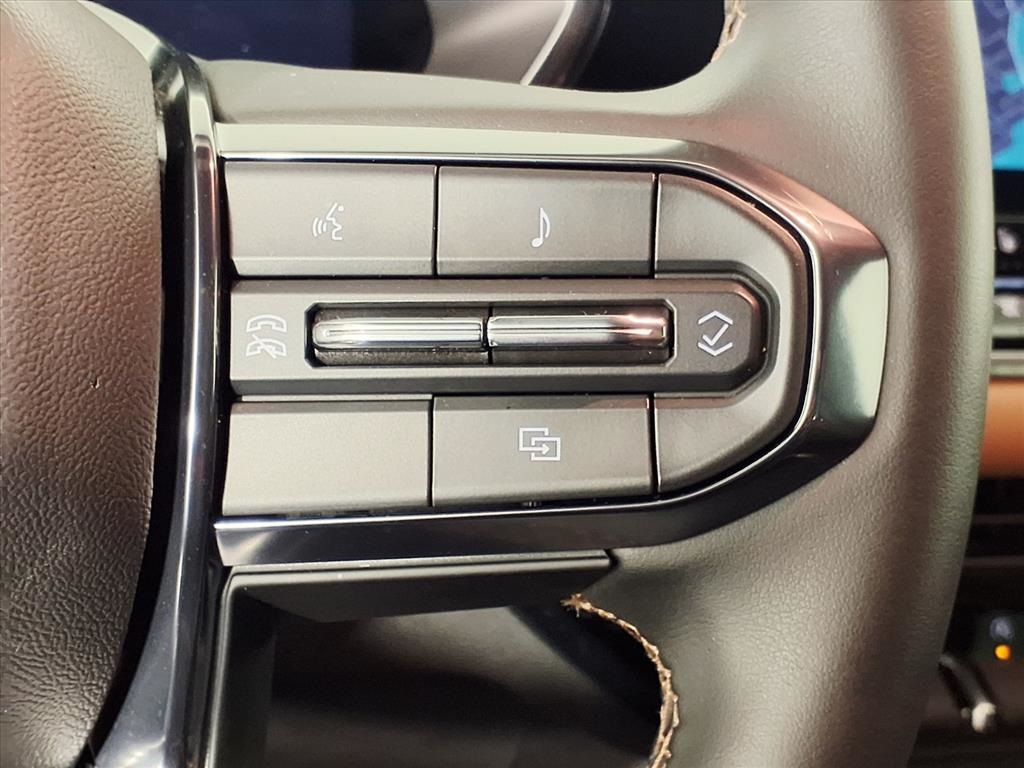 2025 GMC Canyon AT4 Red at Baytown Hyundai