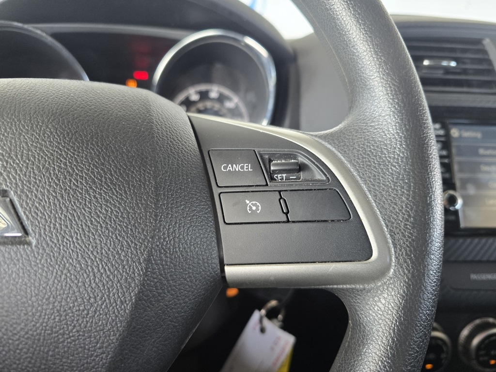 Thumbnail: 2024 Mitsubishi Outlander Sport - 15